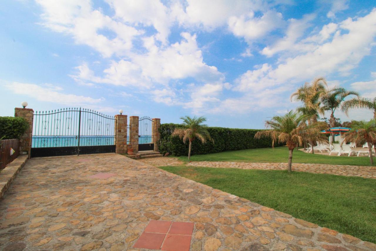 Il Geranio - Resort & Suites Acquedolci Kültér fotó